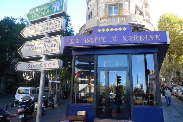 Boite-a-sardine-VTC_Marseille
